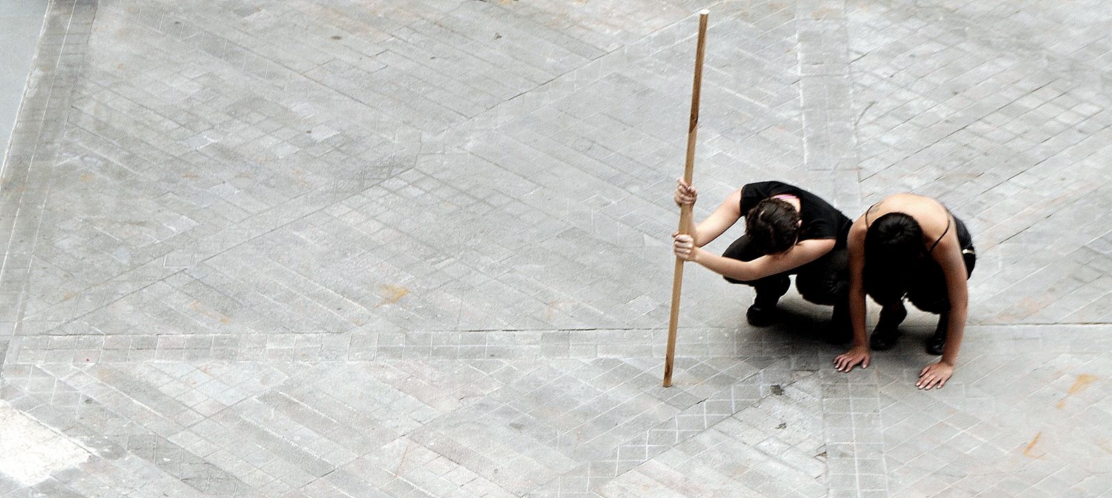 REAL-TIME COMPOSITION Body, Time, Space: Composing through Listening with Marcela Correa of TALVEZ